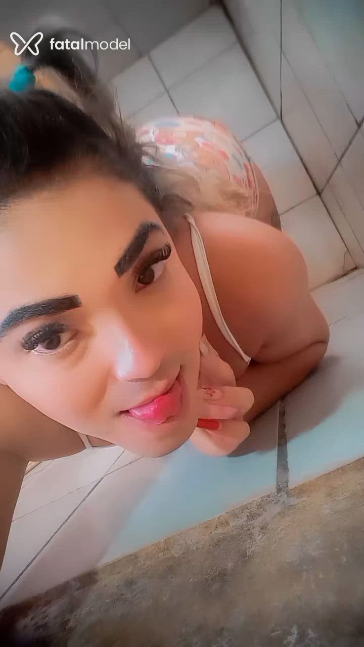 Acompanhante mulher trans loira (o) de olhos castanhos em Quirinópolis Acompanhante mulher trans loira (o) de olhos castanhos em Quirinópolis - Rihanna Cascánhol