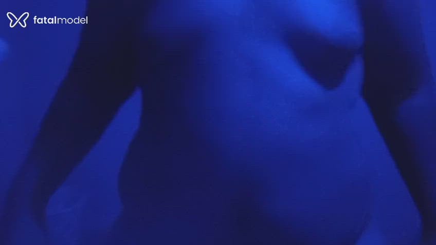 Acompanhante mulher trans loira (o) de olhos castanhos - Rihanna Cascánhol Acompanhante mulher trans loira (o) de olhos castanhos - Rihanna Cascánhol