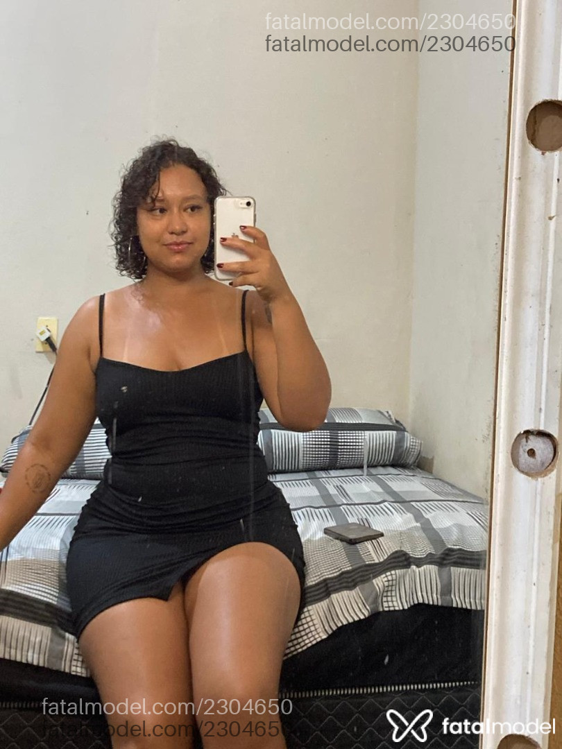Acompanhante mulher com cabelo castanho de olhos castanhos em Virtual Acompanhante mulher com cabelo castanho de olhos castanhos em Virtual - Natasha Cardoso