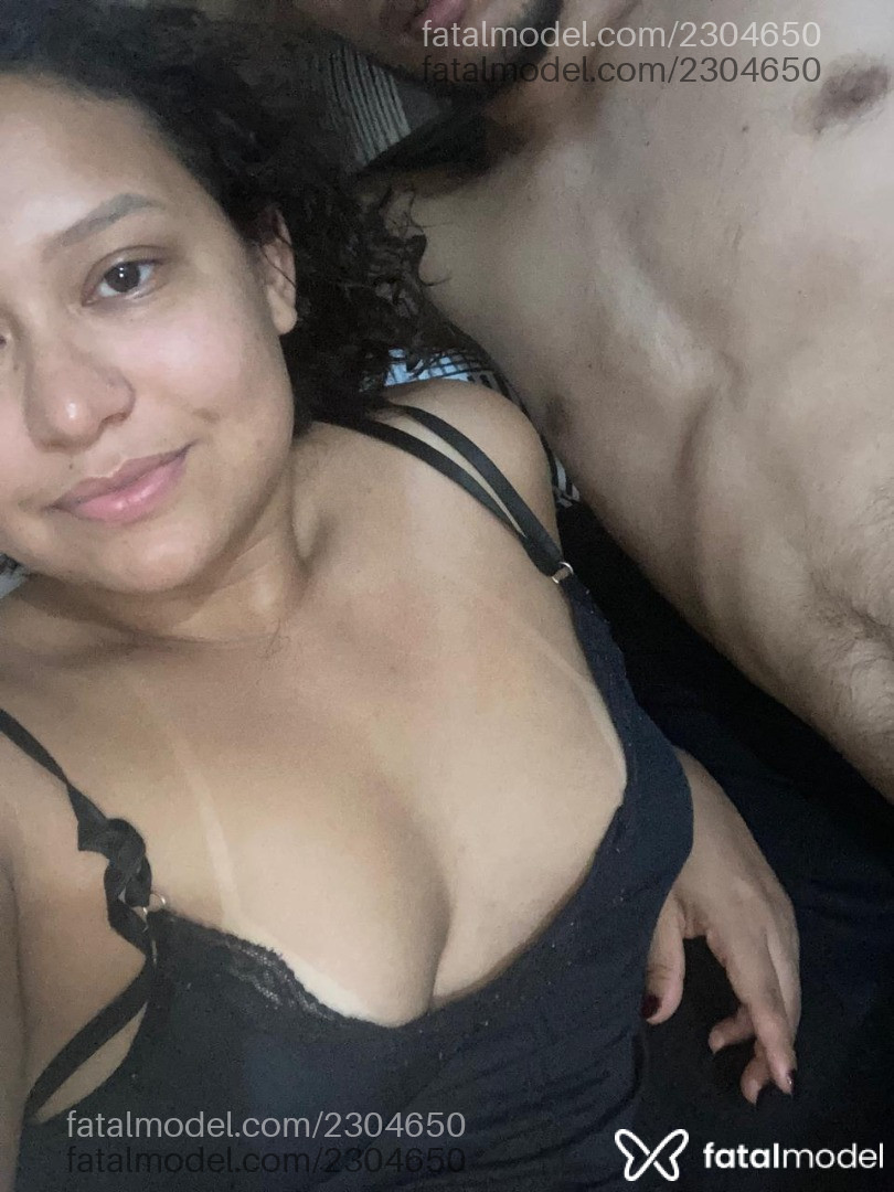 Acompanhante mulher com cabelo castanho de olhos castanhos em Virtual Acompanhante mulher com cabelo castanho de olhos castanhos em Virtual - Natasha Cardoso