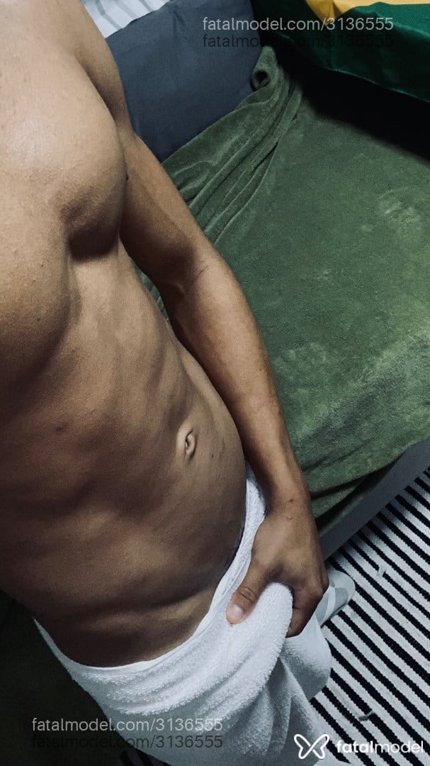 Acompanhante homem morena (o) de olhos castanhos em Itajaí Acompanhante homem morena (o) de olhos castanhos em Itajaí - Luizinho Fontoura