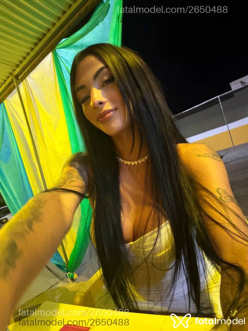 Acompanhante mulher trans morena (o) de olhos pretos em Rondonópolis - Milly Tsgirl