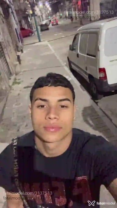 Acompanhante homem morena (o) de olhos pretos em Rio de Janeiro Acompanhante homem morena (o) de olhos pretos em Rio de Janeiro - Alex Baeta