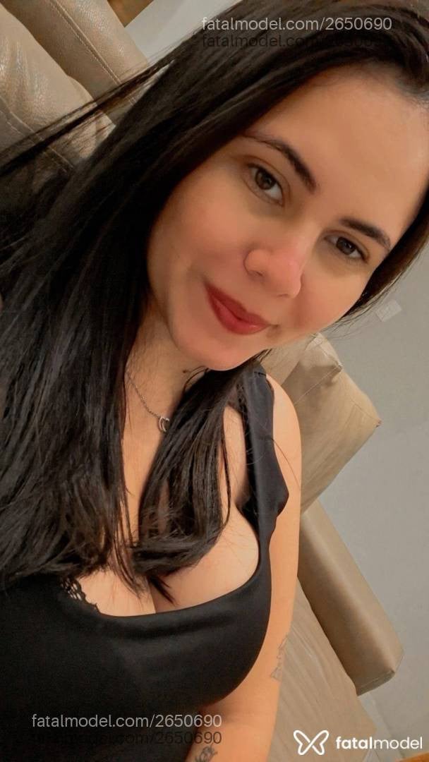 Acompanhante mulher morena (o) de olhos mel - Bianca