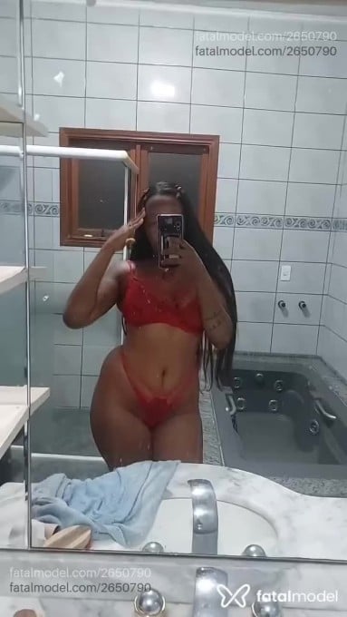 Acompanhante mulher morena (o) de olhos pretos em São Paulo - Rebeca