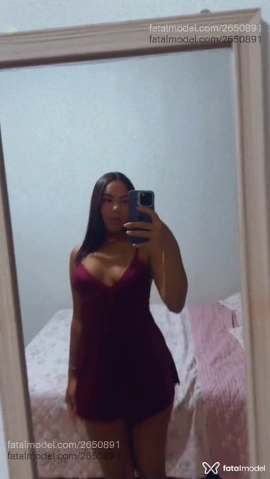 Acompanhante mulher morena (o) de olhos castanhos em Macaé - Mel