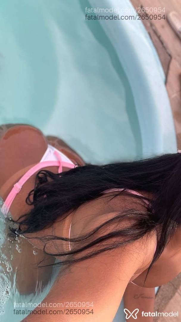 Acompanhante mulher morena (o) de olhos pretos em Cabo Frio - Bel