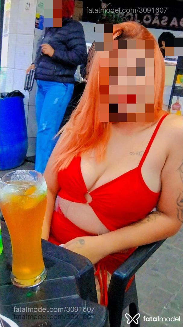 Acompanhante mulher loira (o) de olhos castanhos em Virtual - Loratrocadecasal