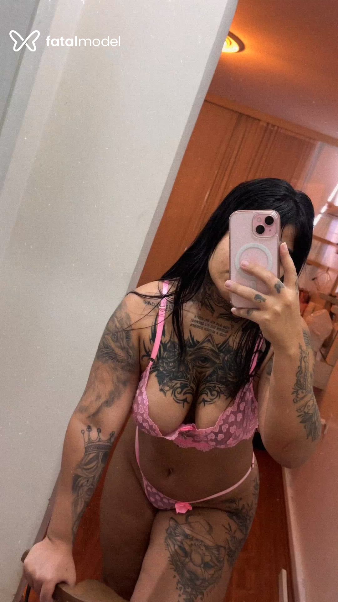 Acompanhante mulher morena (o) de olhos castanhos em Osório Acompanhante mulher morena (o) de olhos castanhos em Osório - Dhulia