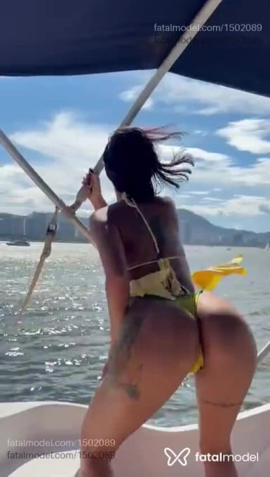 Acompanhante mulher morena (o) de olhos castanhos em Rio de Janeiro - Turca