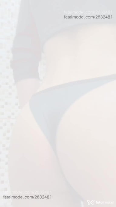 Acompanhante mulher trans com cabelo castanho de olhos castanhos em Campinas - Ravensilv