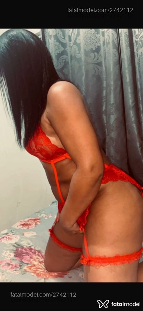 Acompanhante mulher morena (o) de olhos castanhos em Nova Iguaçu - Ágatha Cordeiro
