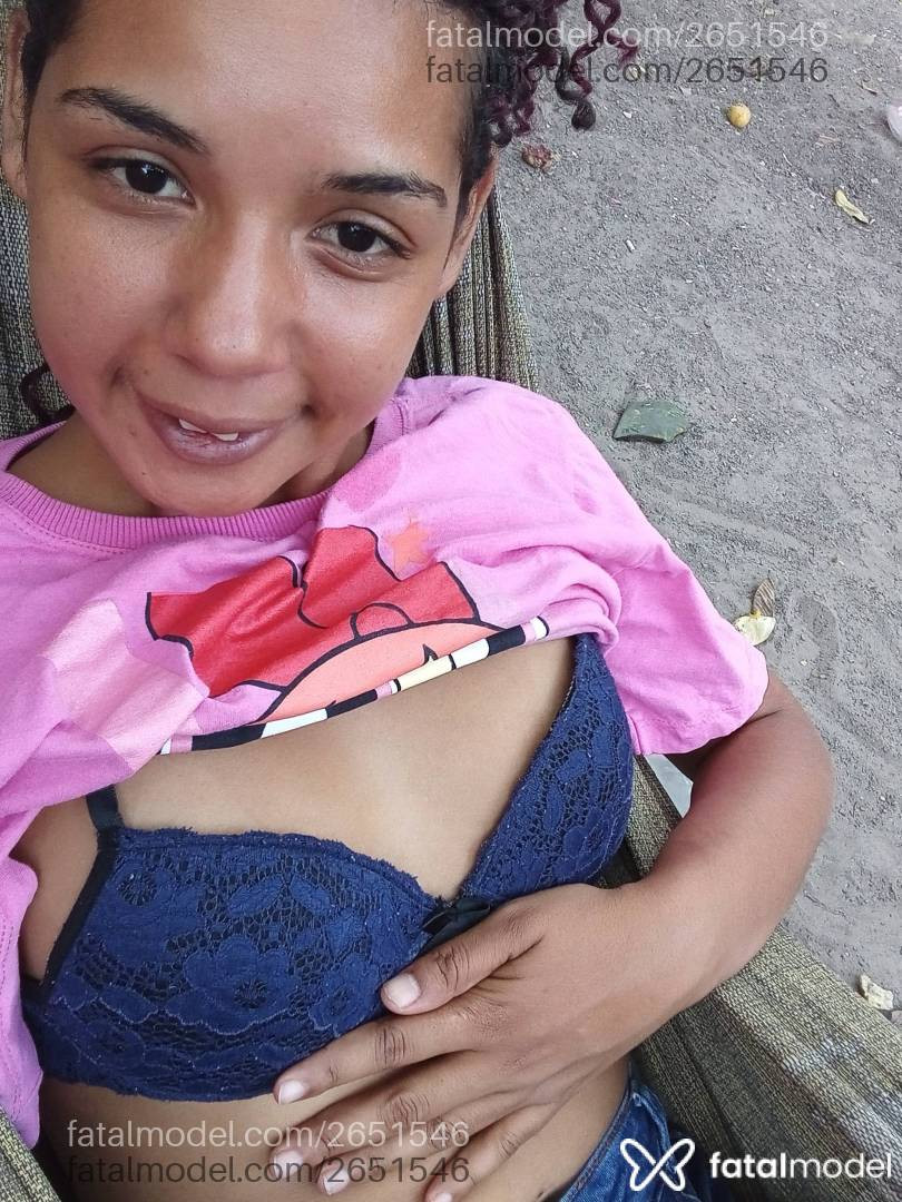Acompanhante mulher ruiva (o) de olhos pretos em Mirassol D'oeste Acompanhante mulher ruiva (o) de olhos pretos em Mirassol D'oeste - Larissa