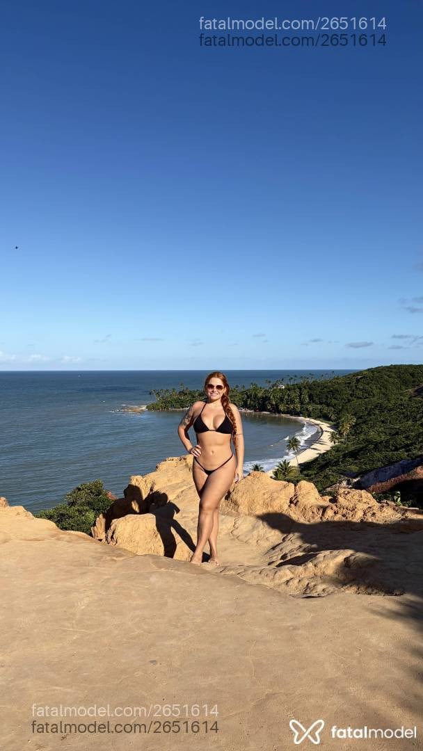 Acompanhante mulher ruiva (o) de olhos castanhos em João Pessoa - Lyra Vaz