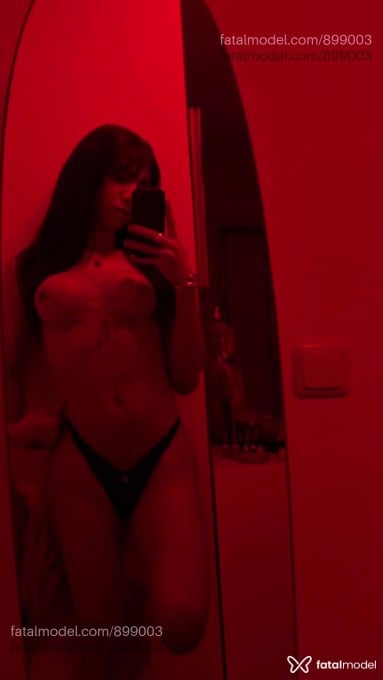 Acompanhante travesti com cabelo castanho de olhos castanhos em Rio de Janeiro - Taylla Collins