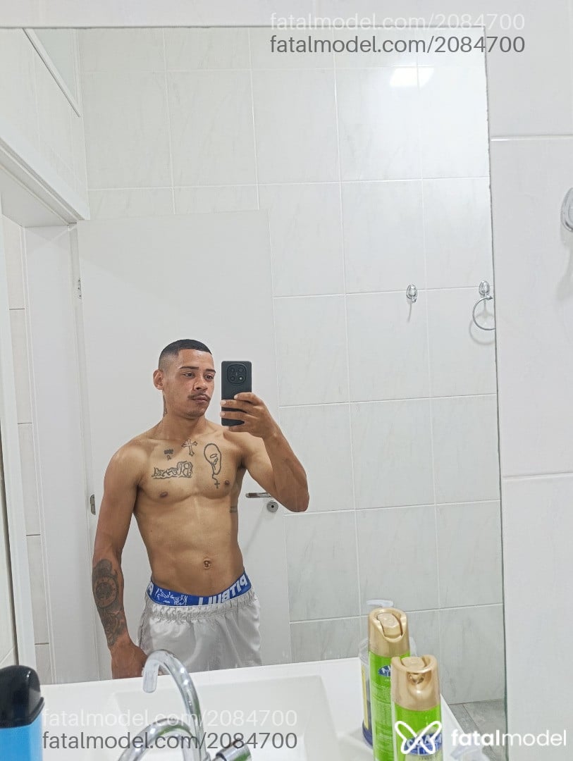 Acompanhante homem morena (o) de olhos pretos em Sapucaia do Sul Acompanhante homem morena (o) de olhos pretos em Sapucaia do Sul - Julio Souza