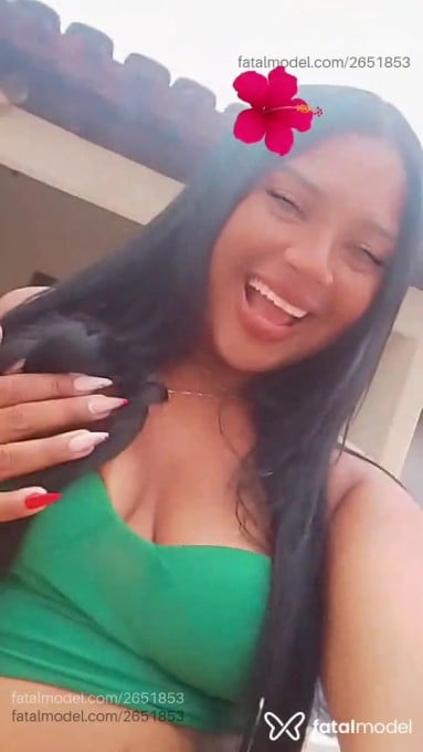 Acompanhante mulher morena (o) de olhos pretos em Belo Horizonte - Julia