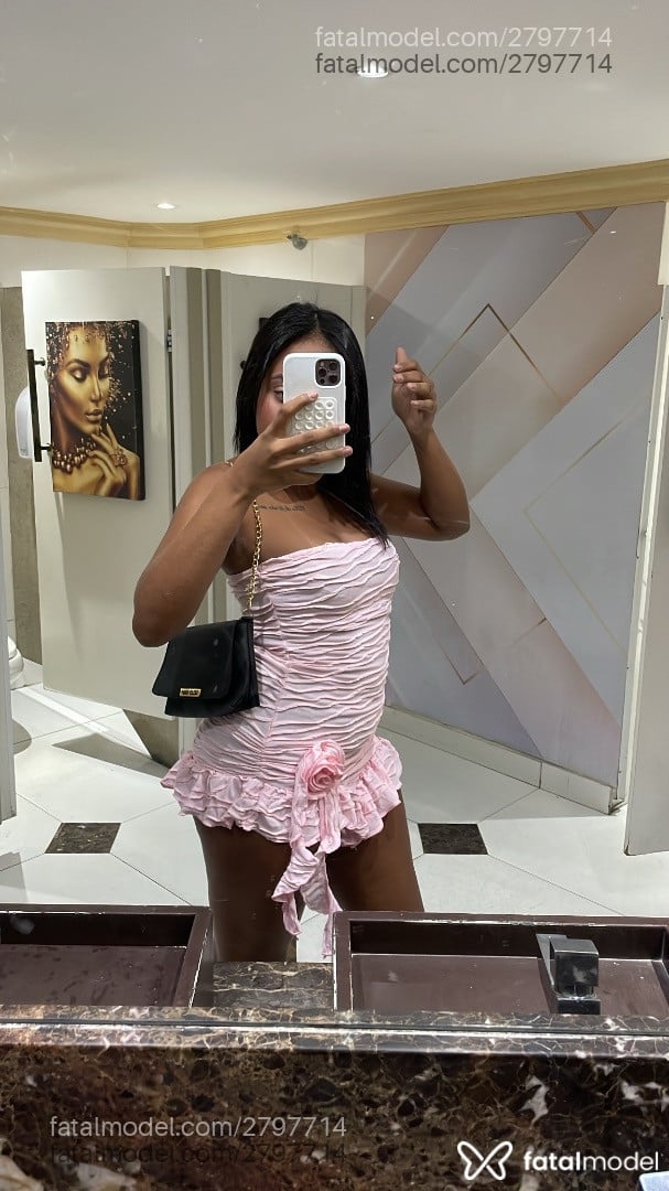 Acompanhante mulher morena (o) de olhos castanhos em Rio de Janeiro Acompanhante mulher morena (o) de olhos castanhos em Rio de Janeiro - Melissa Maria