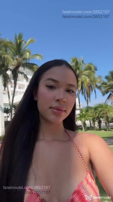 Acompanhante mulher morena (o) de olhos castanhos - Luna Kali