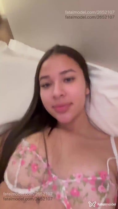 Acompanhante mulher morena (o) de olhos castanhos - Luna Kali