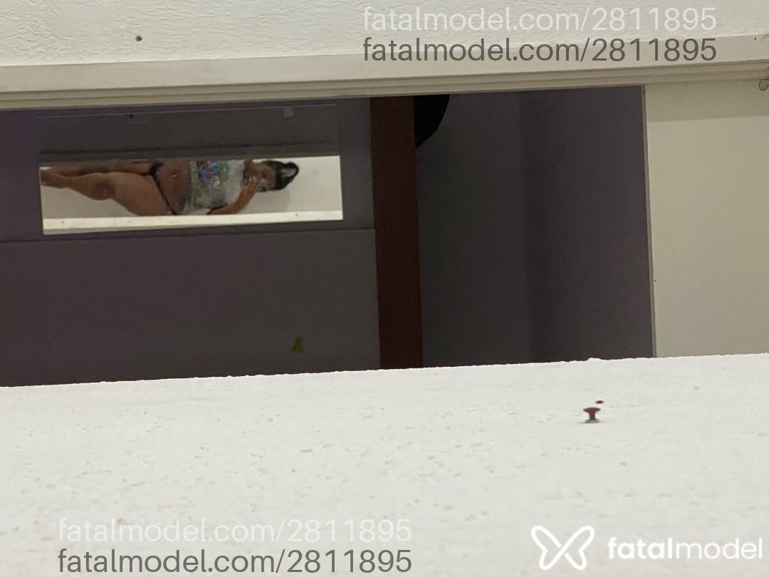 Acompanhante mulher com cabelo castanho de olhos pretos em Virtual - Ana Beatriz
