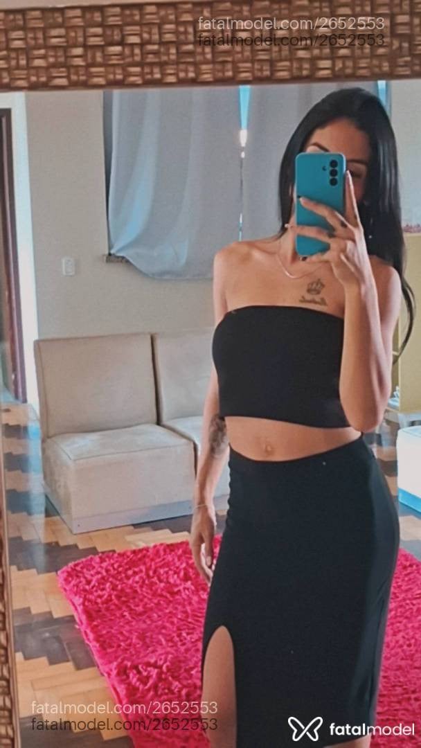 Acompanhante mulher com cabelo castanho de olhos castanhos em Porto Alegre - Eduarda