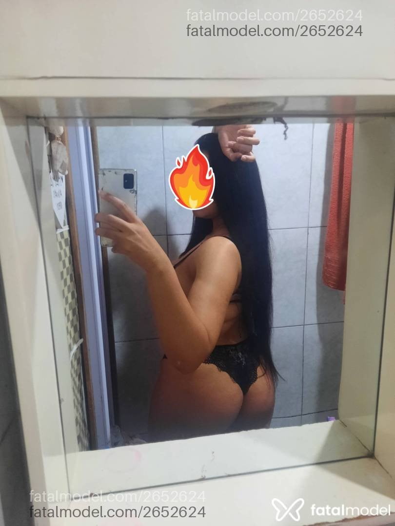 Acompanhante mulher com cabelo castanho de olhos verdes em Criciúma - Allana Gomes