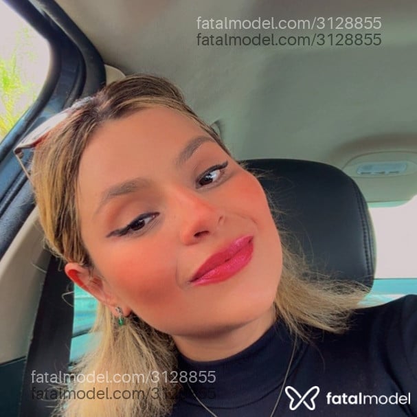 Acompanhante mulher loira (o) de olhos castanhos em São Paulo - Nathalia Rodrigues