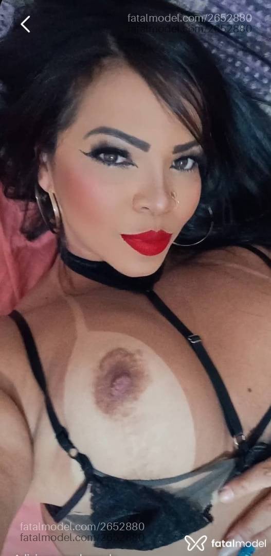 Acompanhante mulher com cabelo castanho de olhos castanhos em Ribeirão Preto - Iza Monteiro