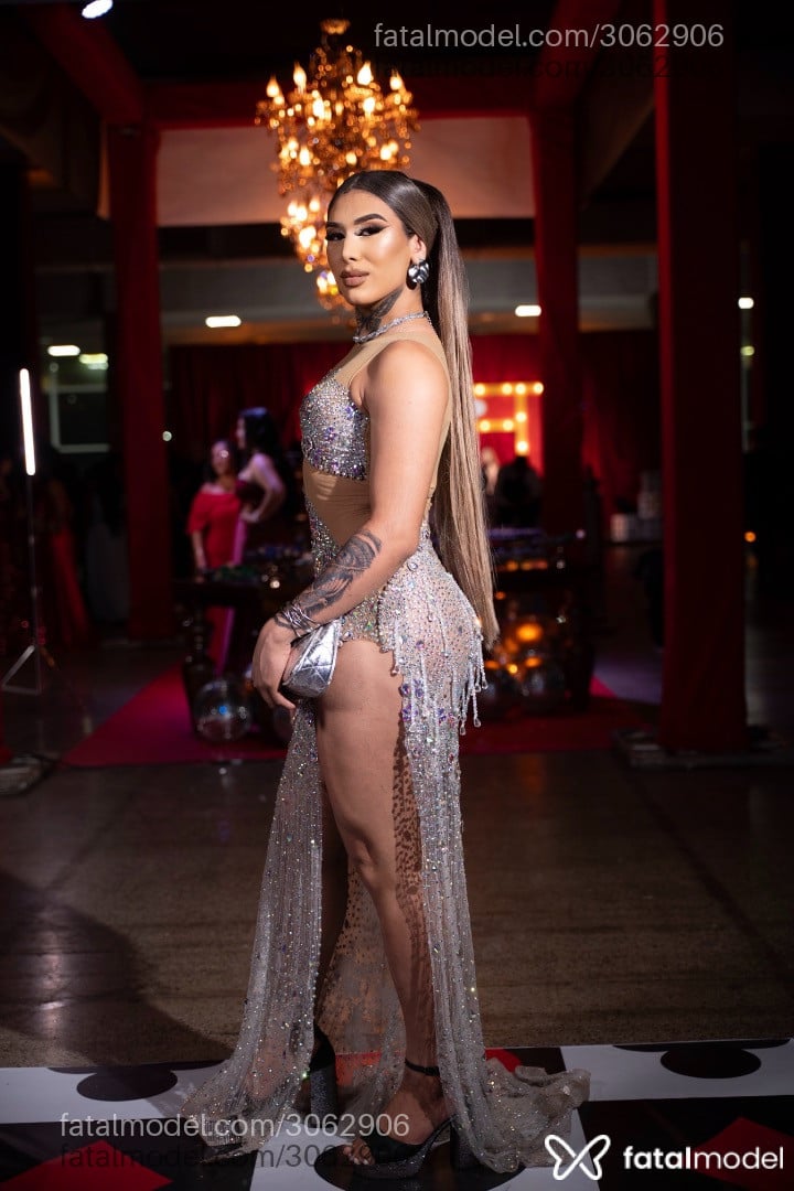 Acompanhante mulher trans loira (o) de olhos pretos em Rio de Janeiro - Alexia Fontenelle