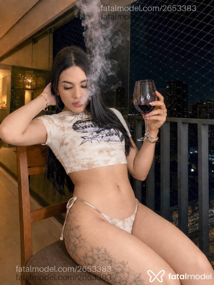 Acompanhante mulher trans morena (o) de olhos pretos em Belém - Aurora Fernandes
