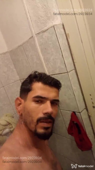 Acompanhante homem com cabelo castanho de olhos castanhos em Virtual - Felipe