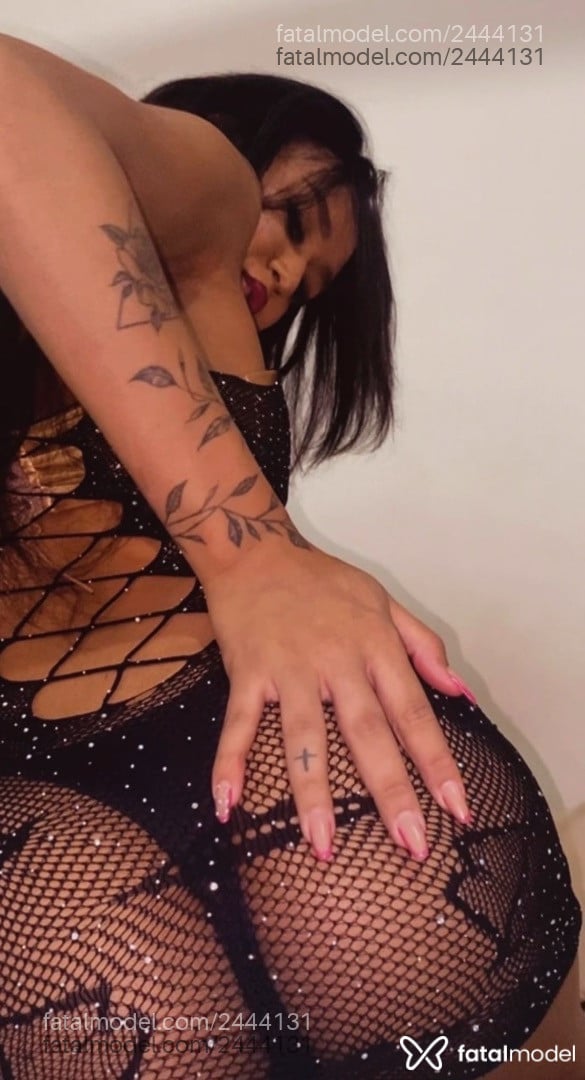 Acompanhante mulher trans morena (o) de olhos castanhos - Brenda Urach