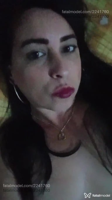 Acompanhante mulher morena (o) de olhos castanhos em Novo Hamburgo Acompanhante mulher morena (o) de olhos castanhos em Novo Hamburgo - Amanda