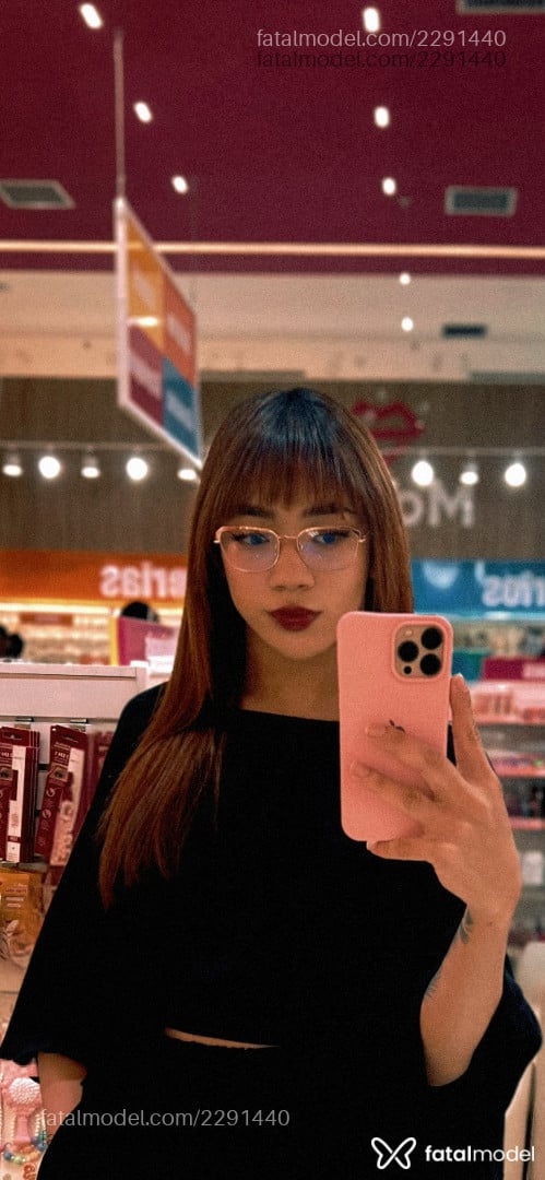 Acompanhante mulher trans com cabelo castanho de olhos castanhos em Fortaleza - Ana Dayane