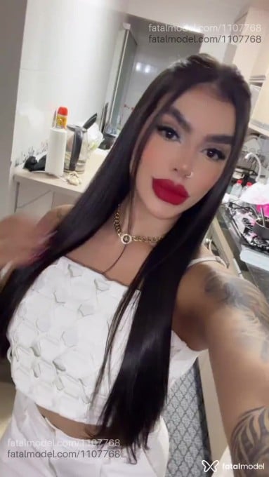 Acompanhante mulher com cabelo castanho de olhos castanhos em Sorocaba - Pietra Lins