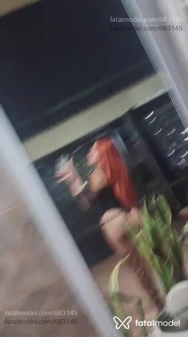 Acompanhante travesti ruiva (o) de olhos mel em Guarulhos - Luna Castro
