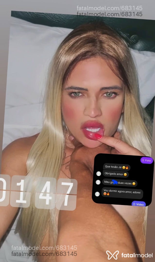 Acompanhante travesti ruiva (o) de olhos mel em Guarulhos - Luna Castro