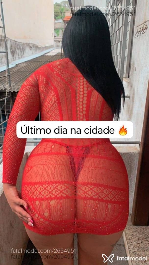 Acompanhante mulher morena (o) de olhos castanhos em Itaúna - Biaah
