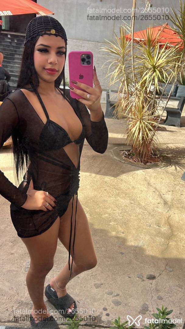 Acompanhante mulher morena (o) de olhos castanhos - Julia Alves