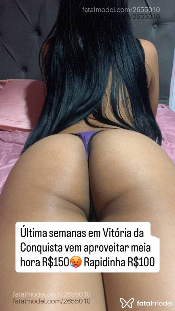 Acompanhante mulher morena (o) de olhos mel - Julia Alves