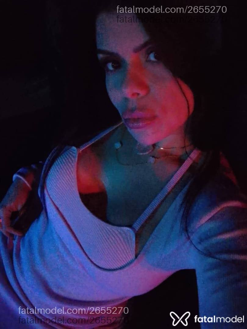 Acompanhante mulher morena (o) de olhos castanhos - Rafaela