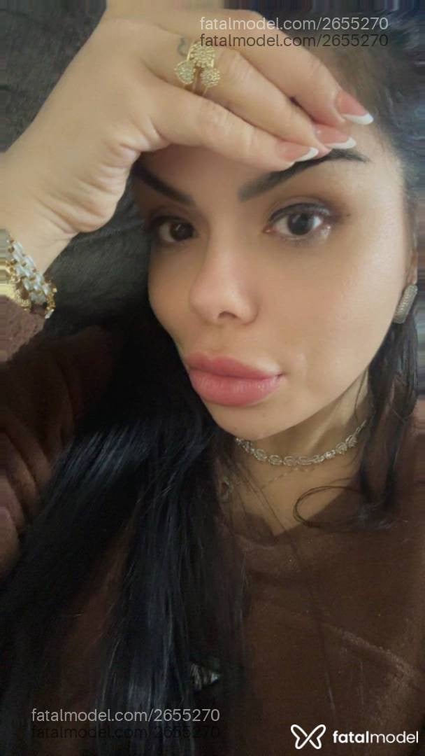 Acompanhante mulher morena (o) de olhos castanhos - Rafaela