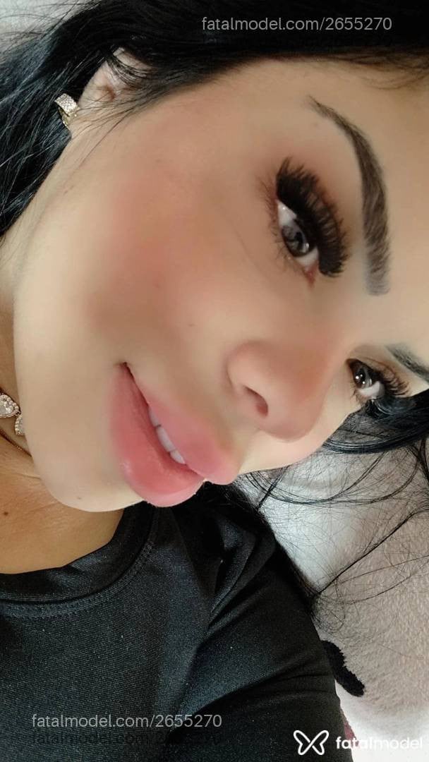Acompanhante mulher morena (o) de olhos castanhos - Rafaela