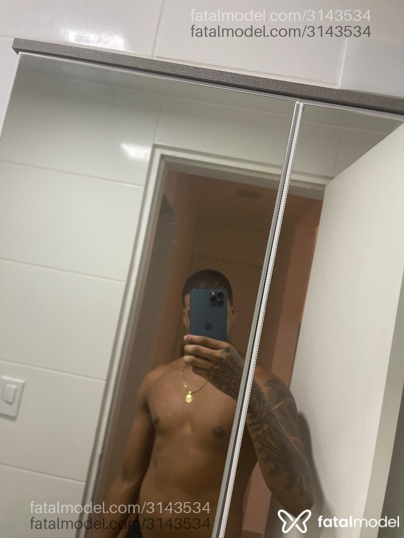 Acompanhante homem com cabelo castanho de olhos castanhos em Rio de Janeiro - Romeu