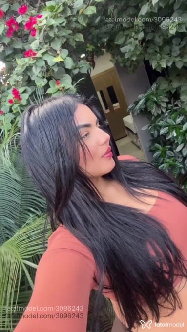 Acompanhante mulher morena (o) de olhos pretos em Estreito Acompanhante mulher morena (o) de olhos pretos em Estreito - Mel