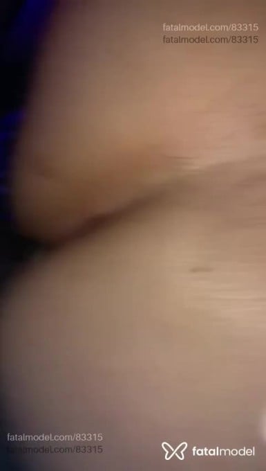 Acompanhante travesti morena (o) de olhos castanhos - Negra
