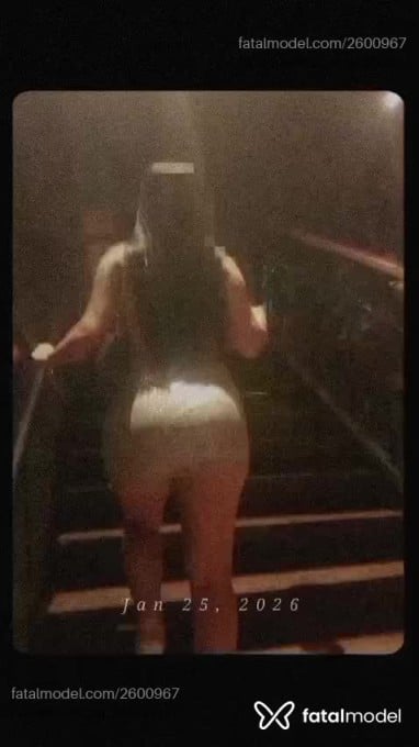 Acompanhante mulher morena (o) de olhos castanhos em São Paulo Acompanhante mulher morena (o) de olhos castanhos em São Paulo - Melissa