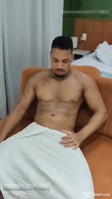 Acompanhante homem morena (o) de olhos castanhos em Araraquara - Walinho