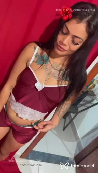 Acompanhante mulher morena (o) de olhos pretos em Pontes e Lacerda Acompanhante mulher morena (o) de olhos pretos em Pontes e Lacerda - Delly Araújo